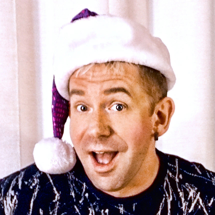 Posing and Drawing Christmas Cheesecake Boy Pin-Ups